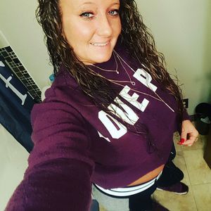 Meet your Posher, Candace